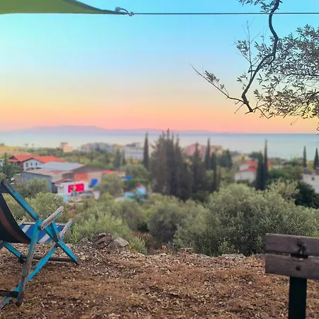Camping Himara مكان تخييم هيماري