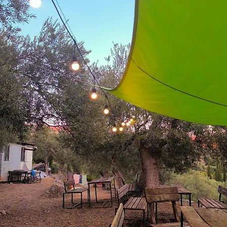 Camping Himara * هيماري
